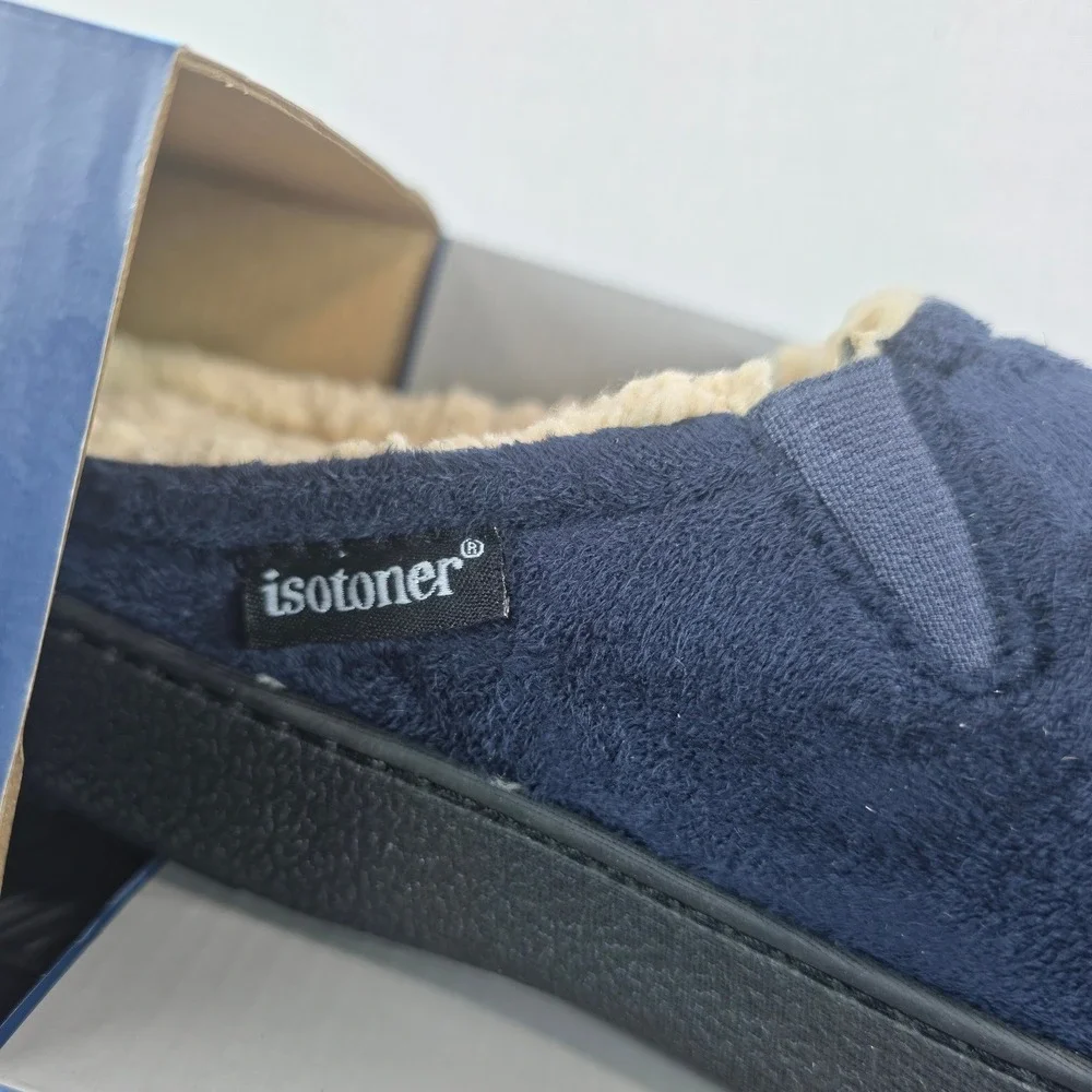 Isotoner Mens Slippers 8-9 Medium Navy Blue Microsuede Memory Foam Moccasin NEW